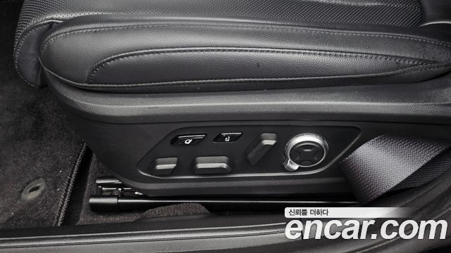 Hyundai Grandeur 2023 — photo 16
