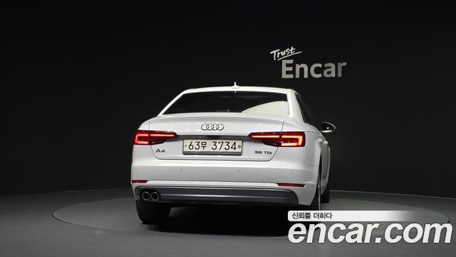 Audi A4 2018 — photo 4