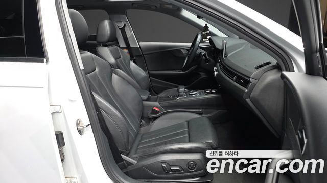 Audi A4 2018 — photo 11