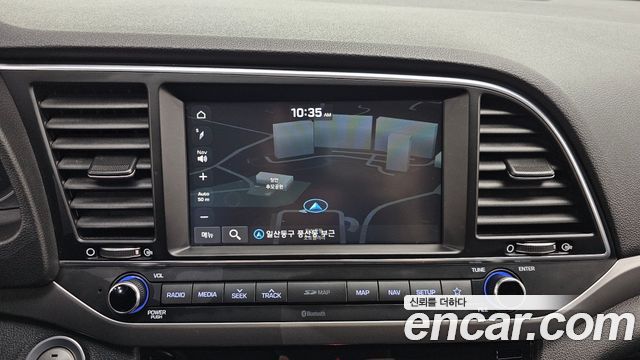 Hyundai AVANTE 2018 — photo 20