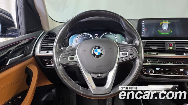 BMW X3 2018 — photo 18