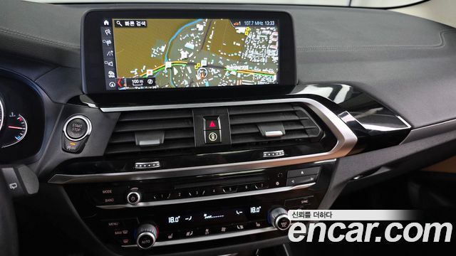 BMW X3 2018 — photo 19