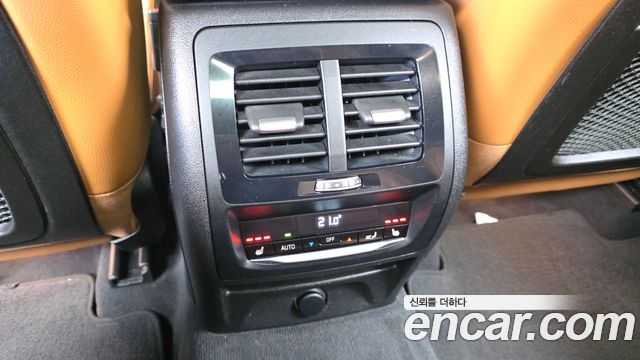 BMW X3 2018 — photo 24