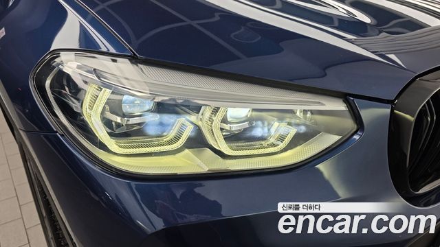 BMW X3 2018 — photo 8