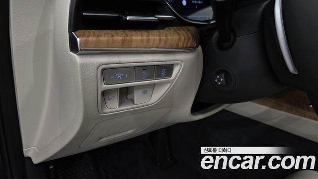 Genesis G80 2023 — photo 30