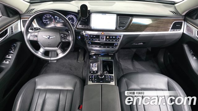 Genesis G80 2019 — photo 10