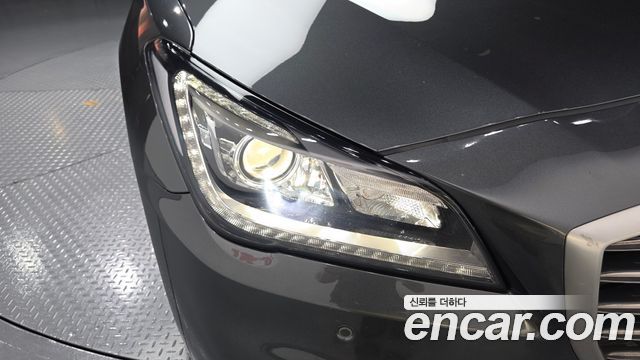 Genesis G80 2019 — photo 8