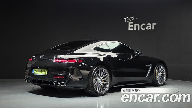 Mercedes-Benz AMG GT 2025 — photo 2