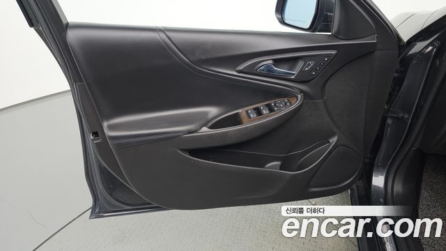 Chevrolet Korea Malibu 2017 — photo 14
