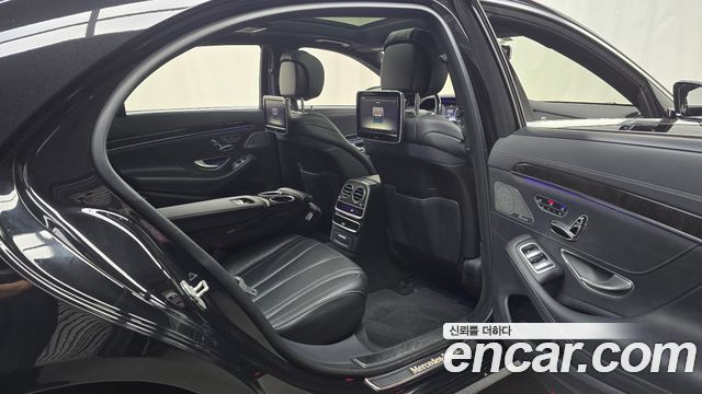 Mercedes-Benz S-Class 2016 — photo 17