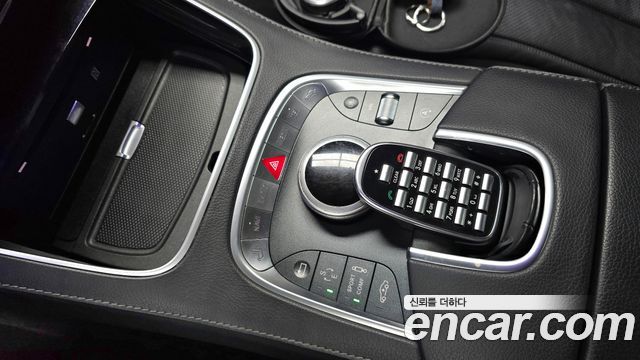 Mercedes-Benz S-Class 2016 — photo 24