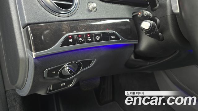 Mercedes-Benz S-Class 2016 — photo 25