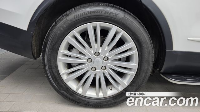 Land Rover Discovery 2018 — photo 5