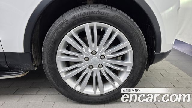 Land Rover Discovery 2018 — photo 7
