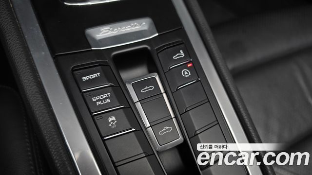Porsche Boxster 2015 — photo 17