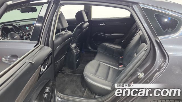 Kia K7 2020 — photo 11