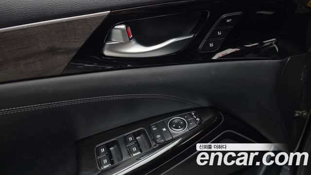 Kia K7 2020 — photo 12