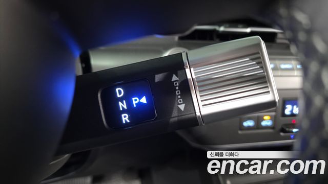 Hyundai Kona 2025 — photo 12