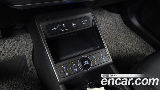 Hyundai Kona 2025 — photo 24