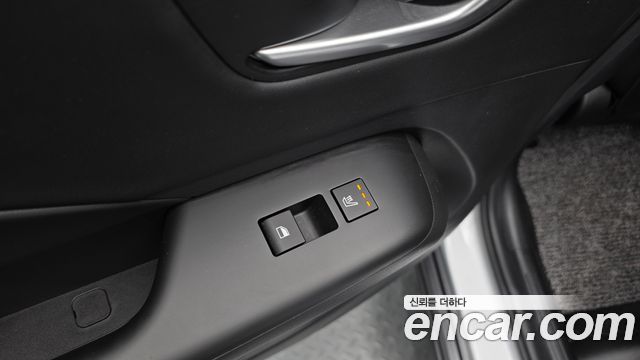 Hyundai Kona 2025 — photo 25