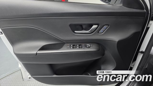 Hyundai Kona 2025 — photo 14