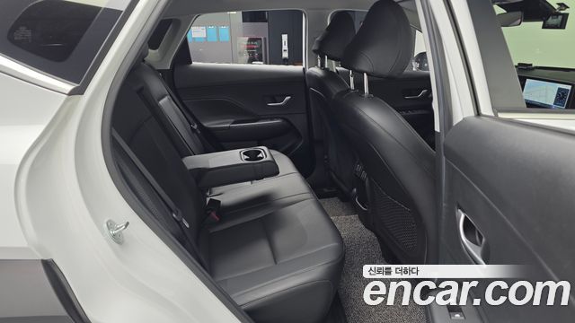 Hyundai Kona 2025 — photo 16