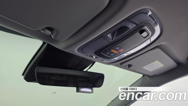 Hyundai Kona 2025 — photo 32