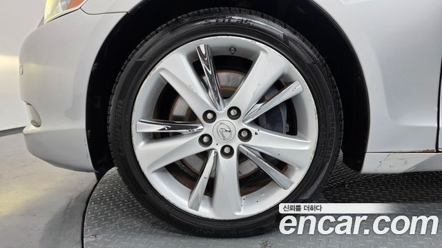 Lexus GS 2010 — photo 5