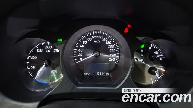 Lexus GS 2010 — photo 8