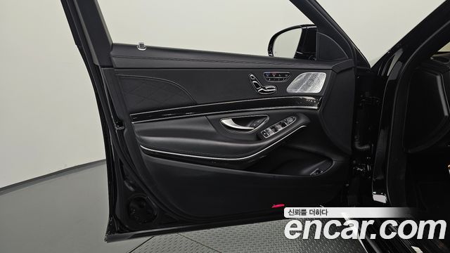 Mercedes-Benz S-Class 2020 — photo 14