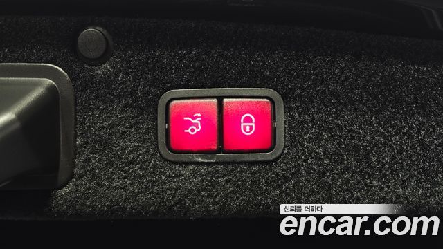 Mercedes-Benz S-Class 2020 — photo 39