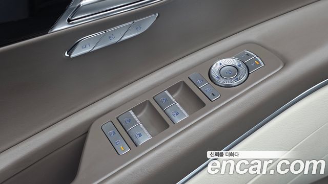 Genesis GV80 2022 — photo 18