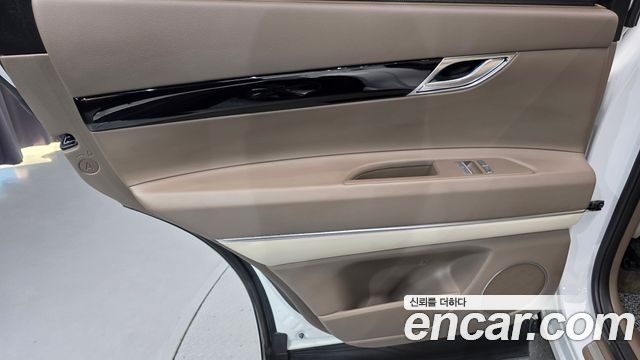 Genesis GV80 2022 — photo 15