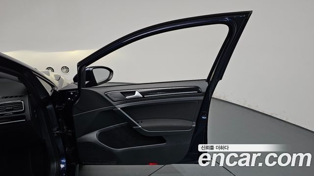 Volkswagen Golf 2016 — photo 14