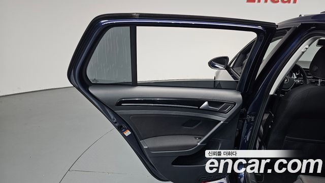 Volkswagen Golf 2016 — photo 15