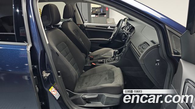Volkswagen Golf 2016 — photo 16
