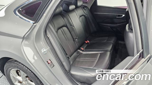 Hyundai Sonata 2020 — photo 17