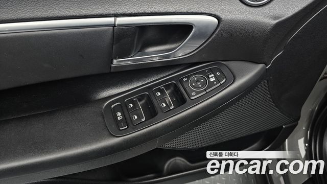 Hyundai Sonata 2020 — photo 22