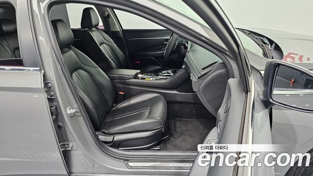 Hyundai Sonata 2020 — photo 16