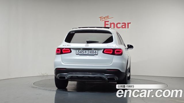 Mercedes-Benz GLC-Class 2020 — photo 4