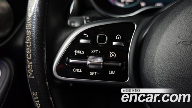 Mercedes-Benz GLC-Class 2020 — photo 23