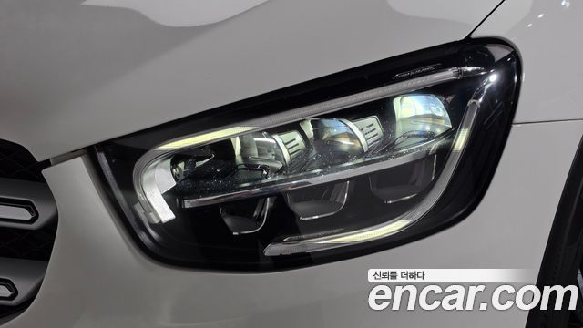 Mercedes-Benz GLC-Class 2020 — photo 8