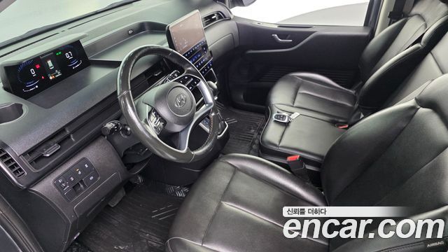 Hyundai Staria 2022 — photo 10