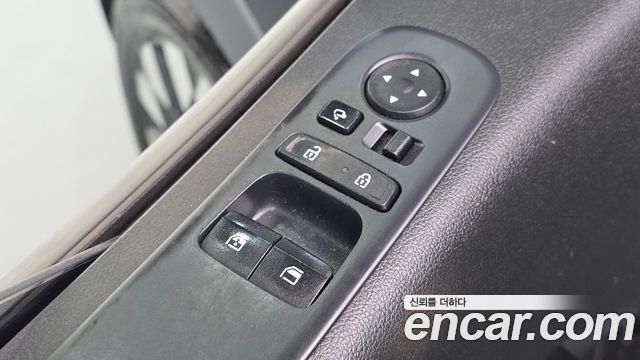 Hyundai Staria 2022 — photo 18