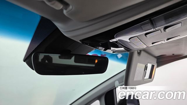 Hyundai Staria 2022 — photo 22