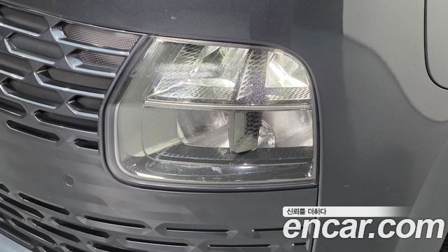 Hyundai Staria 2022 — photo 8