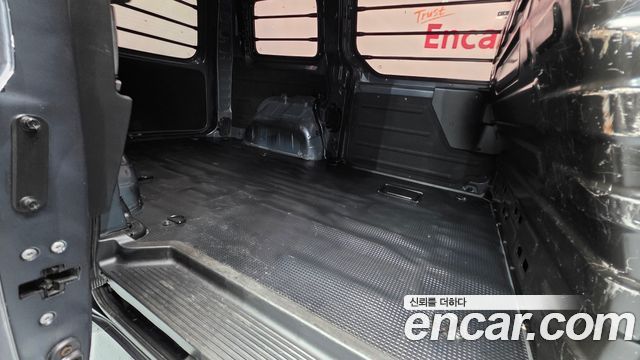 Hyundai Staria 2022 — photo 29
