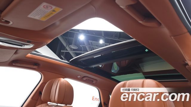 Bentley Bentayga 2017 — photo 24