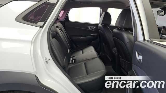 Hyundai Kona 2020 — photo 18