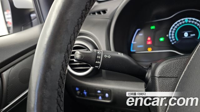 Hyundai Kona 2020 — photo 25